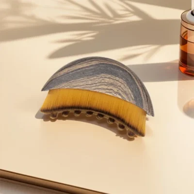 Arbeautique lymphatic brush with soft bristles