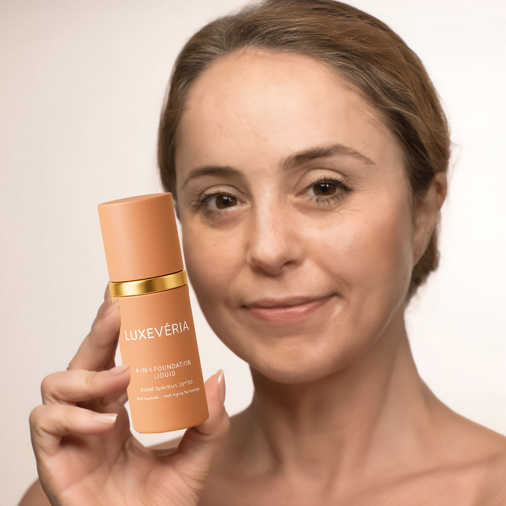 LUXEVÉRIA 4-in-1 facial foundation for daily makeup