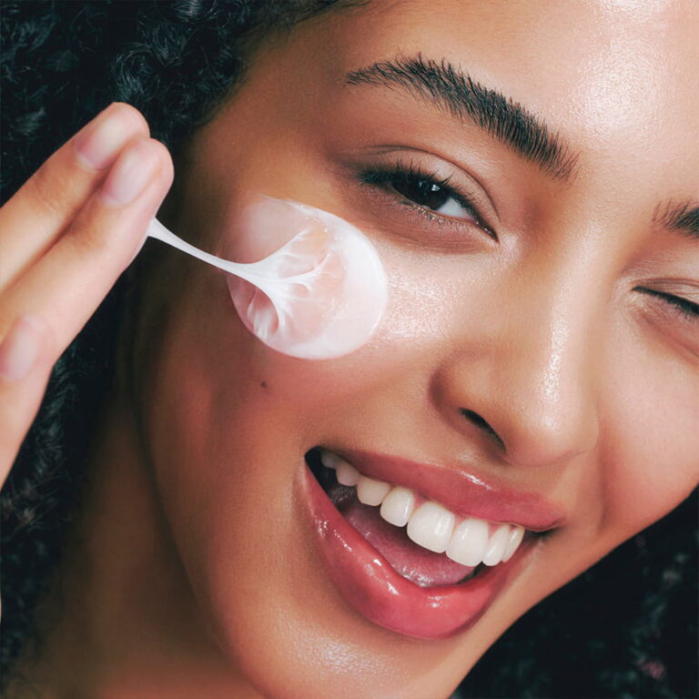 LOVILDS® skincare cream with Pink NAD+ 50,000 PPM